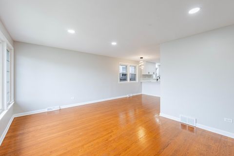 Tiny photo for 5631 W 64th Place, Chicago, IL 60638 (MLS # 12546667)