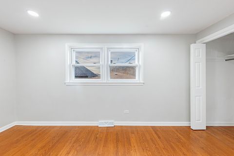 Tiny photo for 5631 W 64th Place, Chicago, IL 60638 (MLS # 12546667)