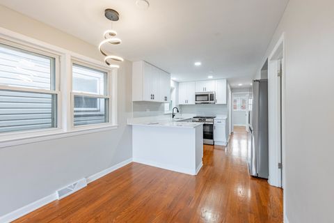 Tiny photo for 5631 W 64th Place, Chicago, IL 60638 (MLS # 12546667)