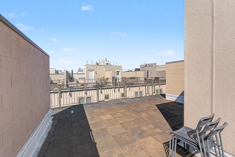 Tiny photo for 922 Warren Avenue #103, Downers Grove, IL 60515 (MLS # 12620566)