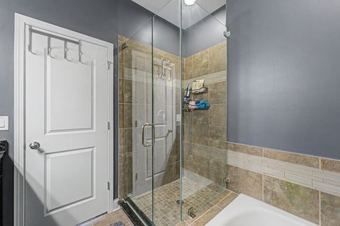 Tiny photo for 922 Warren Avenue #103, Downers Grove, IL 60515 (MLS # 12620566)