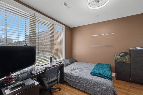 Tiny photo for 922 Warren Avenue #103, Downers Grove, IL 60515 (MLS # 12620566)