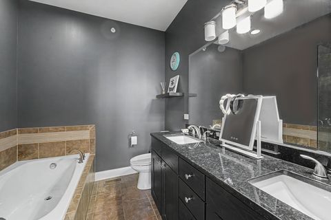 Tiny photo for 922 Warren Avenue #103, Downers Grove, IL 60515 (MLS # 12620566)