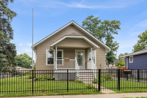 Tiny photo for 130 S Washington Street, Westmont, IL 60559 (MLS # 12726006)