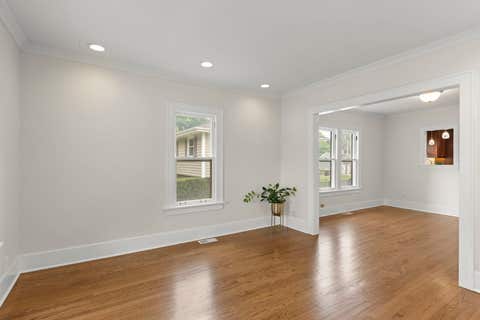 Tiny photo for 130 S Washington Street, Westmont, IL 60559 (MLS # 12726006)