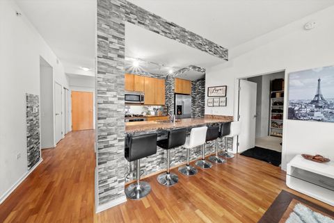 Tiny photo for 9725 Woods Drive #309, Skokie, IL 60077 (MLS # 12562249)