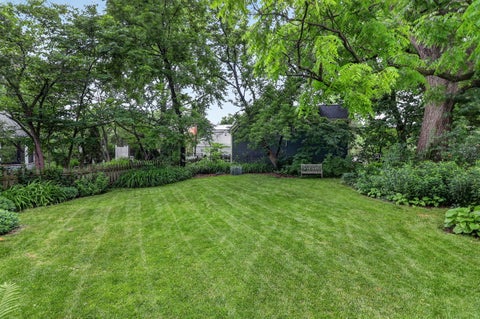 Tiny photo for 319 E Jefferson Avenue, Wheaton, IL 60187 (MLS # 12668196)
