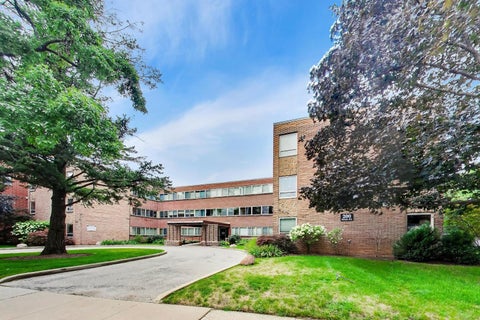 Tiny photo for 200 Ridge Avenue #TG, Evanston, IL 60202 (MLS # 12759345)