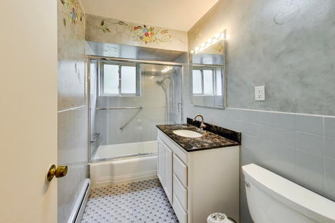 Tiny photo for 200 Ridge Avenue #TG, Evanston, IL 60202 (MLS # 12759345)