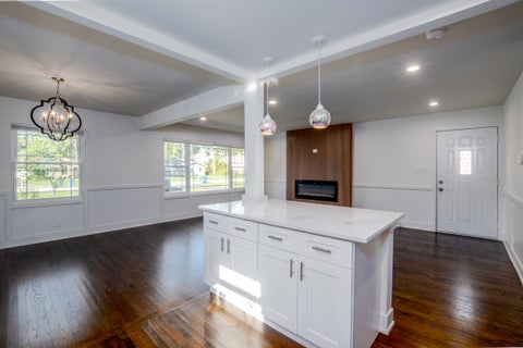 Tiny photo for 1129 Carol Street, Downers Grove, IL 60516 (MLS # 12784616)