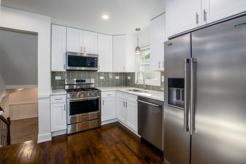 Tiny photo for 1129 Carol Street, Downers Grove, IL 60516 (MLS # 12784616)