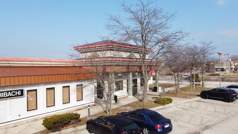 1207 N SKOKIE Highway Gurnee IL 60031