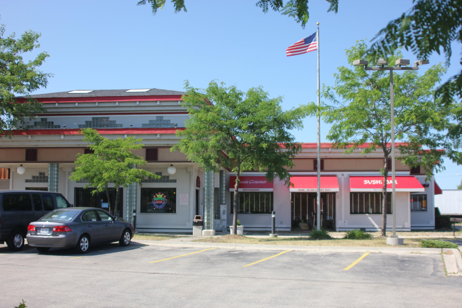 1207 N SKOKIE Highway