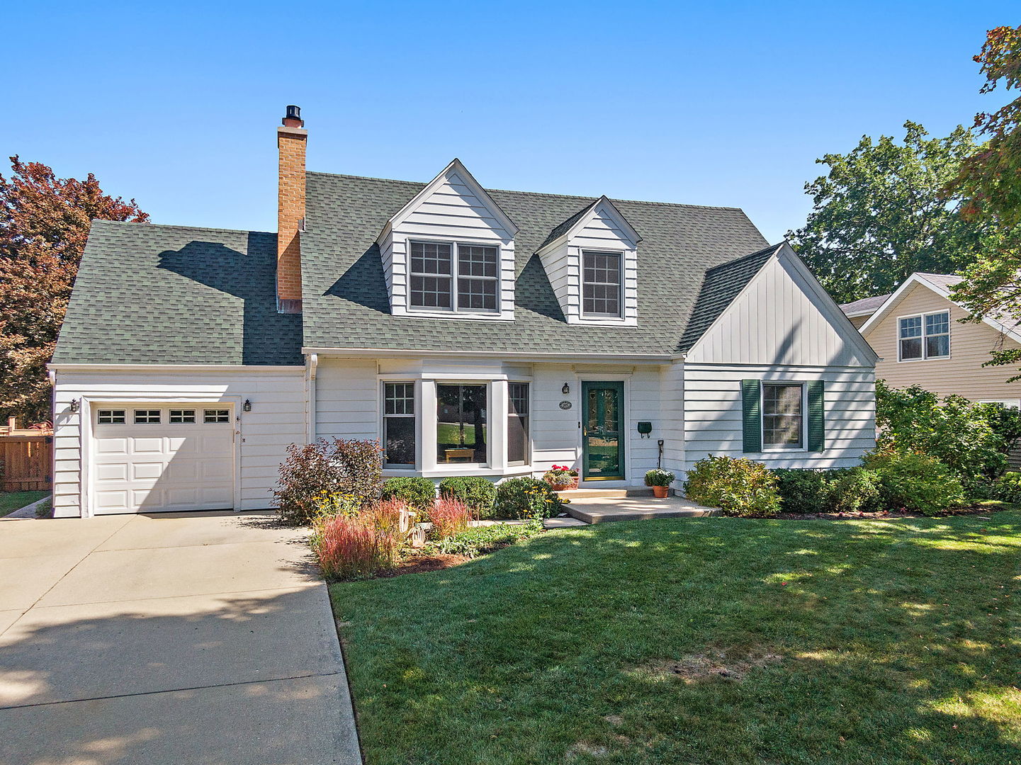 165 N Mozart Street
