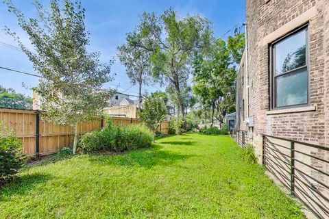 2744 W Polk Street Chicago IL 60612