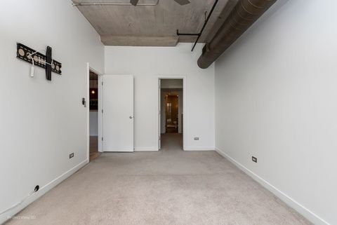 Tiny photo for Chicago, IL 60654 (MLS # 12617789)