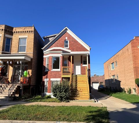 4426 S Albany Avenue Chicago IL 60632