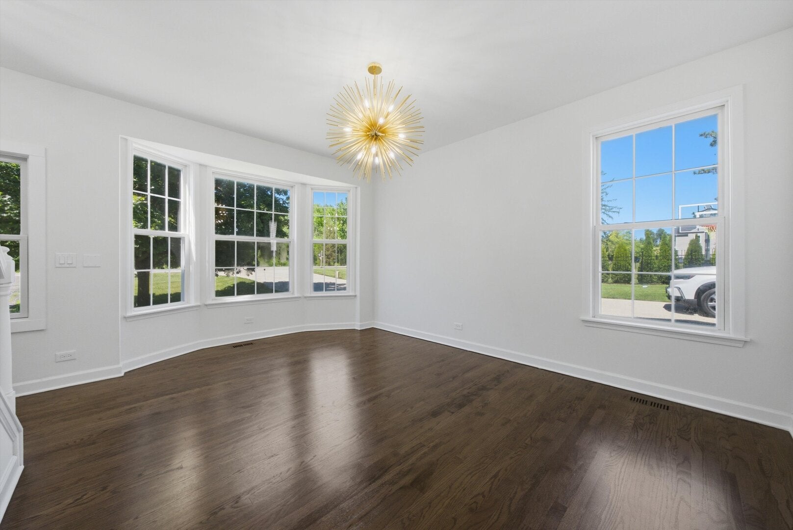 950 W Colfax Street