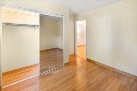 Tiny photo for 645 Stout Court, Gurnee, IL 60031 (MLS # 12713924)