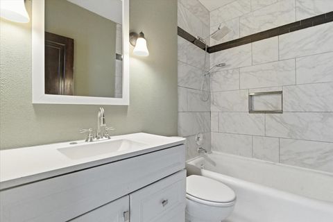 Tiny photo for 306 Oak Crest Street, Waukegan, IL 60085 (MLS # 12542177)