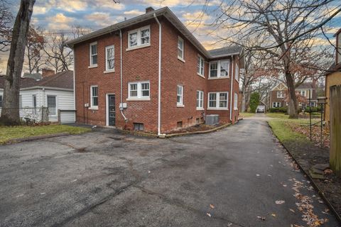 Tiny photo for 306 Oak Crest Street, Waukegan, IL 60085 (MLS # 12542177)