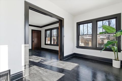 Tiny photo for 306 Oak Crest Street, Waukegan, IL 60085 (MLS # 12542177)