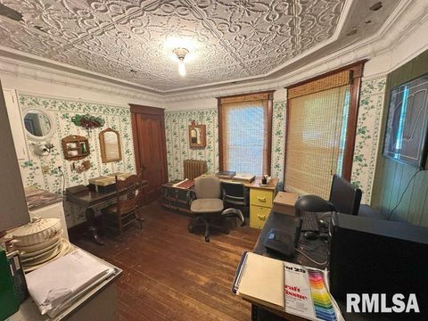 Tiny photo for 605 FULTON Street, Grand Mound, IA 52751 (MLS # QC4264095)