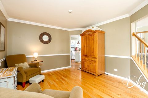 Tiny photo for 462 Nuthatch Way, Lindenhurst, IL 60046 (MLS # 12401691)
