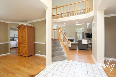 Tiny photo for 462 Nuthatch Way, Lindenhurst, IL 60046 (MLS # 12401691)