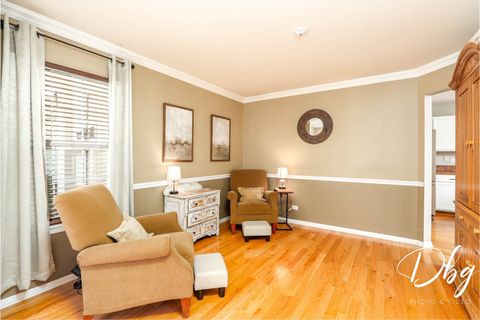Tiny photo for 462 Nuthatch Way, Lindenhurst, IL 60046 (MLS # 12401691)