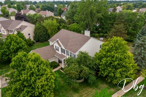 Tiny photo for 462 Nuthatch Way, Lindenhurst, IL 60046 (MLS # 12401691)