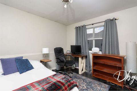 Tiny photo for 462 Nuthatch Way, Lindenhurst, IL 60046 (MLS # 12401691)