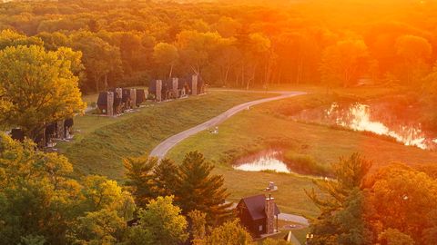 1667 Sherwood Road Dahinda IL 61428