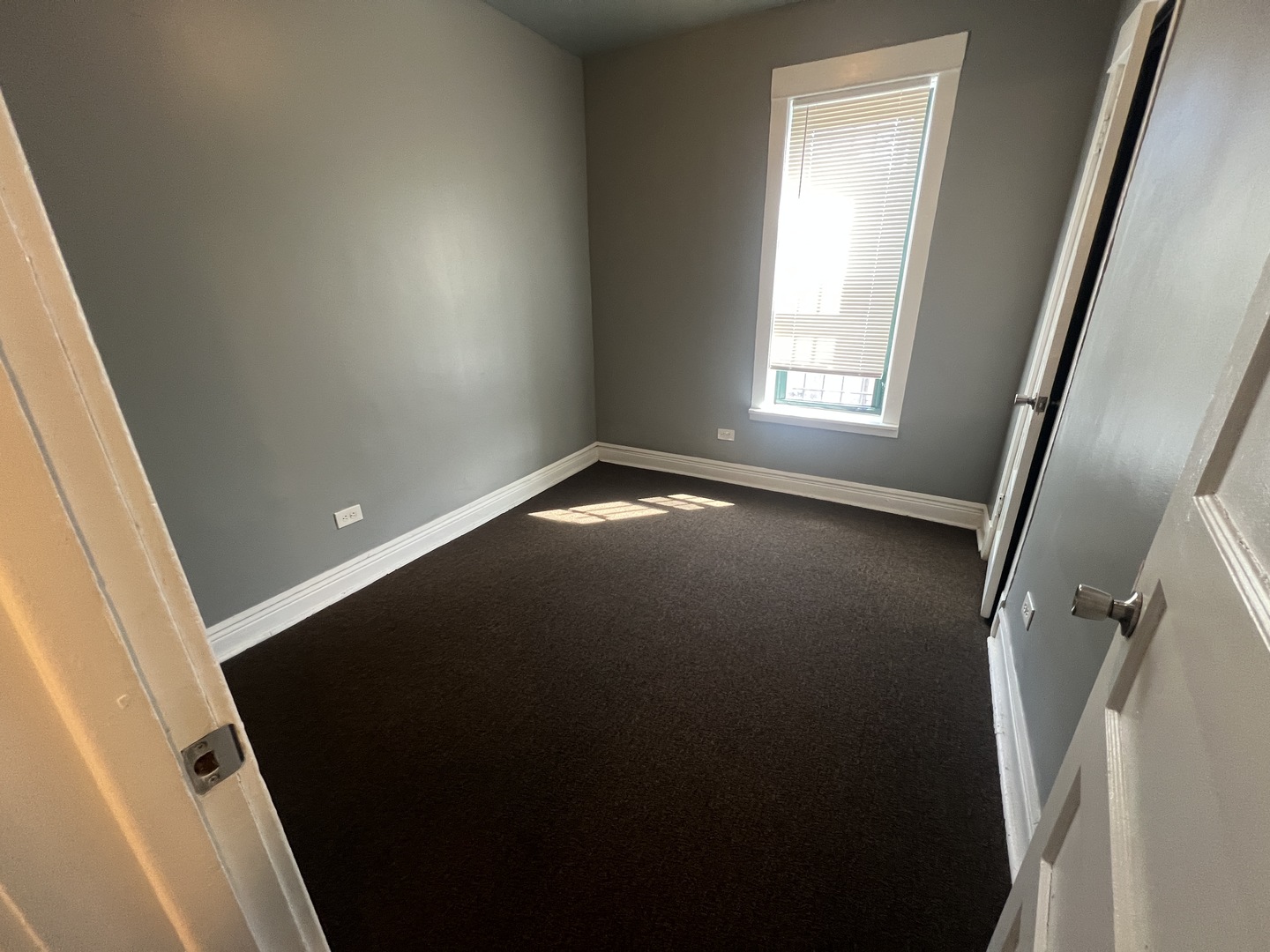 734 E 95th Street 1E