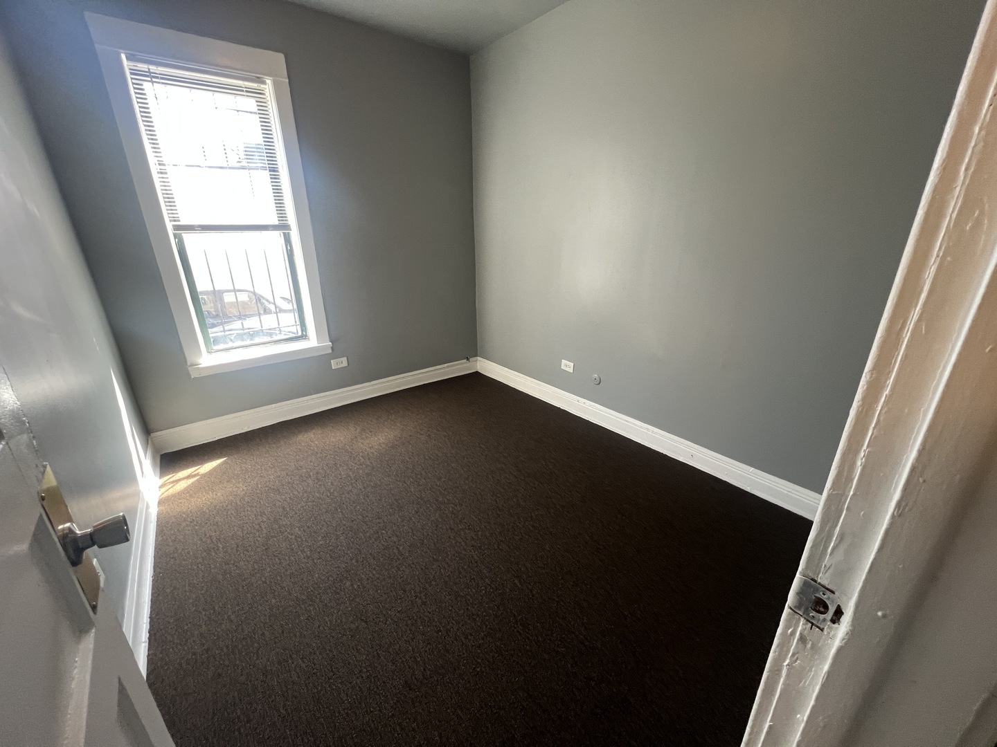 734 E 95th Street 1E