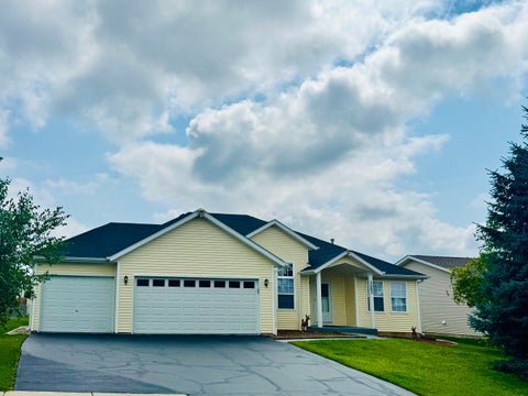 Tiny photo for 3063 Merseyshire Lane, Machesney Park, IL 61115 (MLS # 12748397)