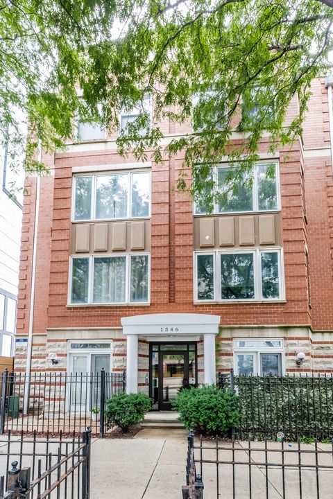Photo of 1346 S Wabash Avenue #A, Chicago, IL 60605 (MLS # 12452287) Photo of 1346 S Wabash Avenue #A, Chicago, IL 60605 (MLS # 12452287)