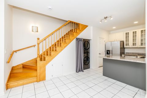 Tiny photo for 1346 S Wabash Avenue #A, Chicago, IL 60605 (MLS # 12452287)