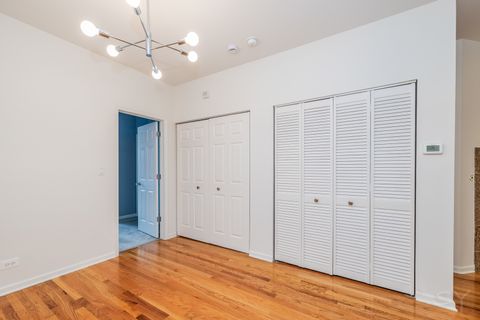 Tiny photo for 1346 S Wabash Avenue #A, Chicago, IL 60605 (MLS # 12452287)