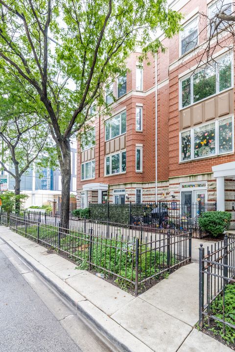 Tiny photo for 1346 S Wabash Avenue #A, Chicago, IL 60605 (MLS # 12452287)