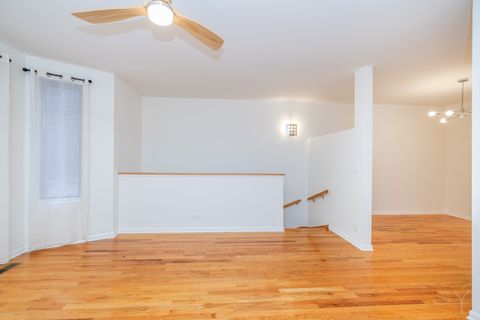 Tiny photo for 1346 S Wabash Avenue #A, Chicago, IL 60605 (MLS # 12452287)