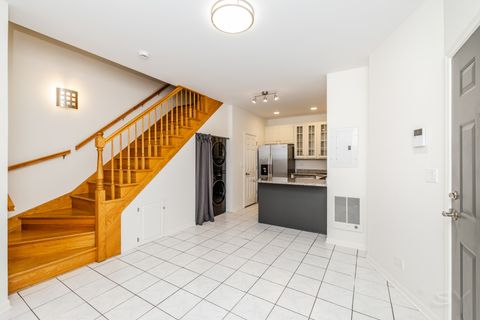 Tiny photo for 1346 S Wabash Avenue #A, Chicago, IL 60605 (MLS # 12452287)
