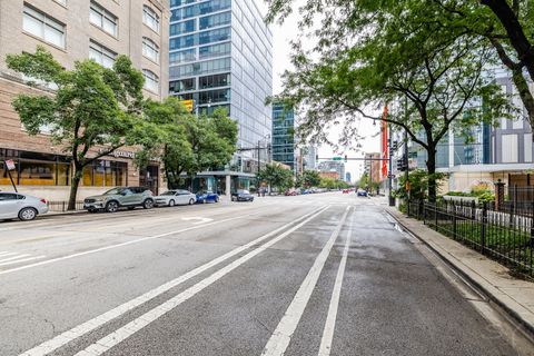 Tiny photo for 1346 S Wabash Avenue #A, Chicago, IL 60605 (MLS # 12452287)
