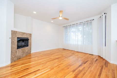 Tiny photo for 1346 S Wabash Avenue #A, Chicago, IL 60605 (MLS # 12452287)