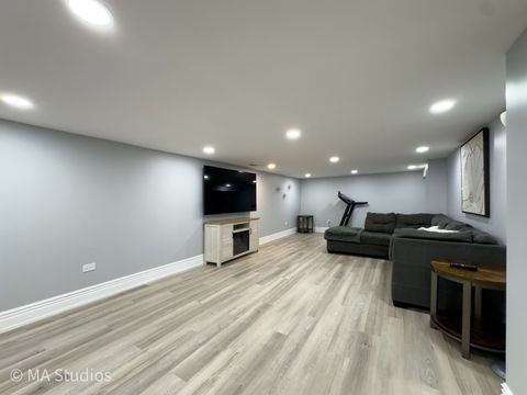 Tiny photo for 9017 Major Avenue, Morton Grove, IL 60053 (MLS # 12585129)