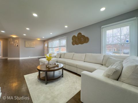 Tiny photo for 9017 Major Avenue, Morton Grove, IL 60053 (MLS # 12585129)