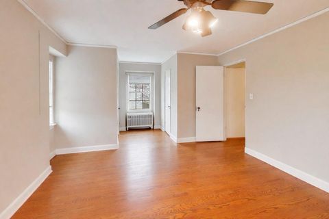 Tiny photo for 701 Elmore Street, Park Ridge, IL 60068 (MLS # 12575986)