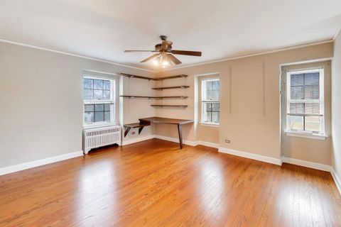 Tiny photo for 701 Elmore Street, Park Ridge, IL 60068 (MLS # 12575986)