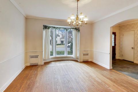 Tiny photo for 701 Elmore Street, Park Ridge, IL 60068 (MLS # 12575986)