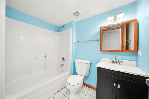 Tiny photo for 4500 Rumsey Avenue #2N, Oak Lawn, IL 60453 (MLS # 12539568)